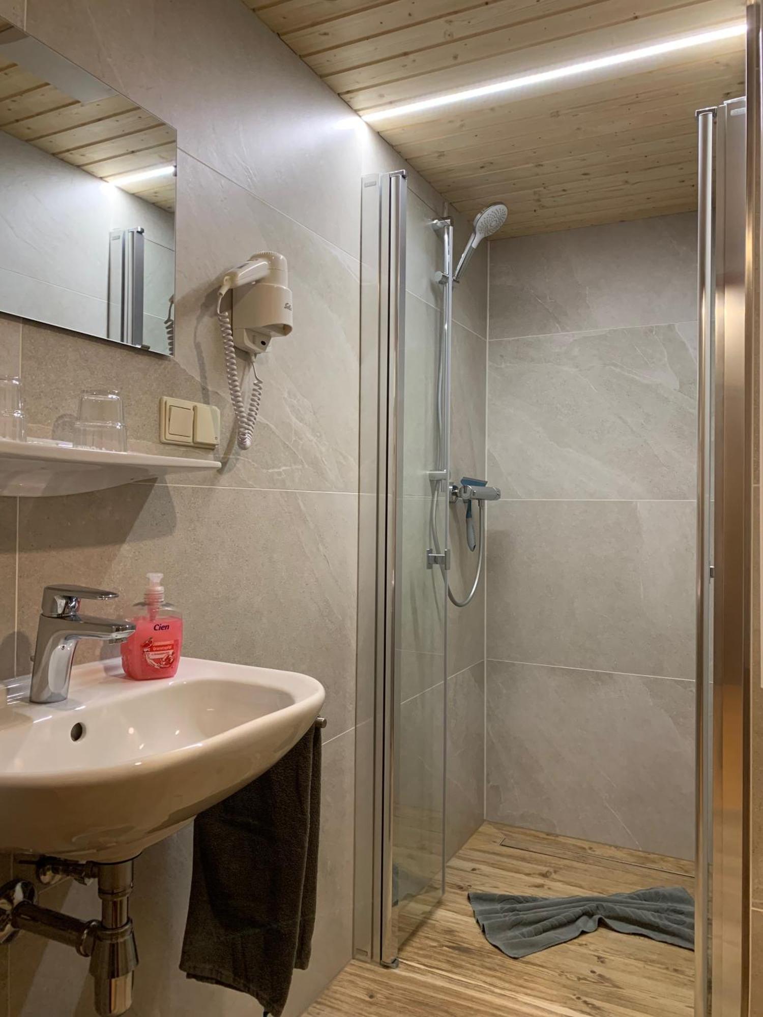 ברוואנג Gaestehaus Baldauf מראה חיצוני תמונה